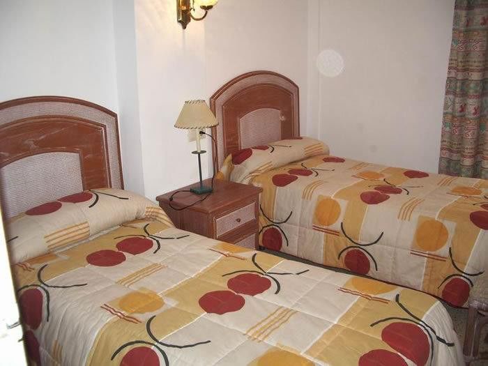 Apartamentos Eva Costa Brava Eksteriør bilde