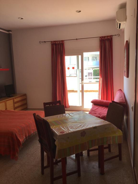 Apartamentos Eva Costa Brava Eksteriør bilde