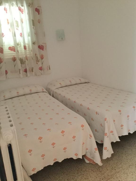 Apartamentos Eva Costa Brava Eksteriør bilde