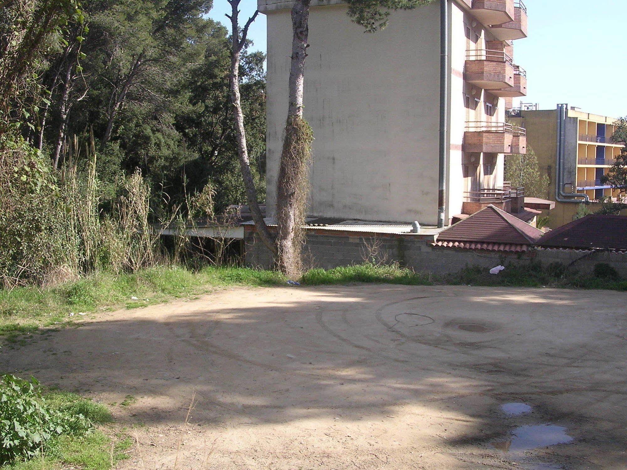 Apartamentos Eva Costa Brava Eksteriør bilde