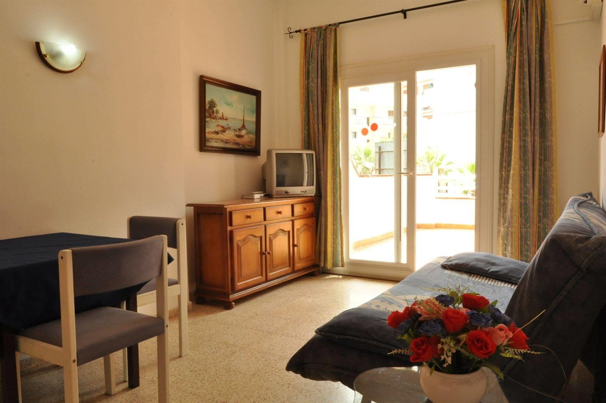 Apartamentos Eva Costa Brava Eksteriør bilde